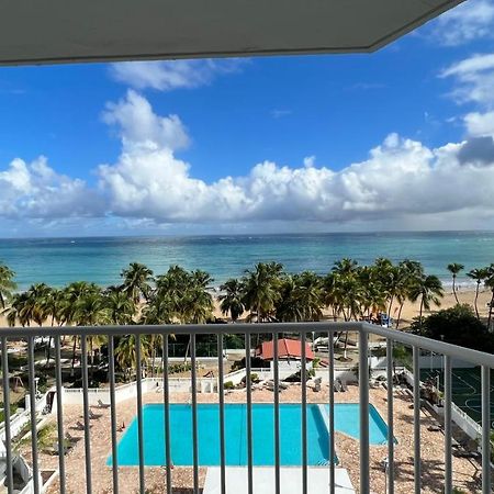 Ocean Front 2 Bedroom & Bath In Isla Verde San Juan Kültér fotó