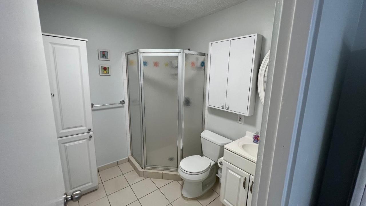 Ocean Front 2 Bedroom & Bath In Isla Verde San Juan Kültér fotó