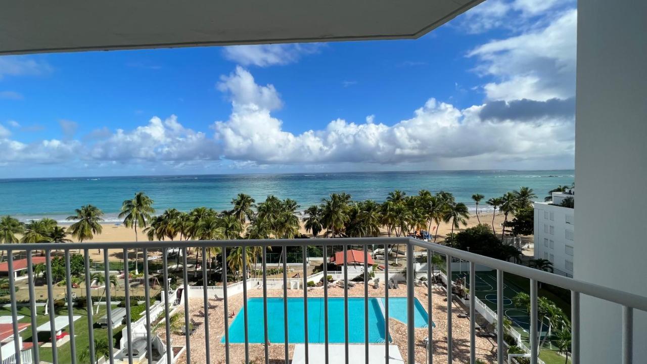 Ocean Front 2 Bedroom & Bath In Isla Verde San Juan Kültér fotó